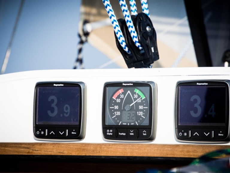 Rent a Scandinavia Yachts Scandinavia 35 Biograd na Moru