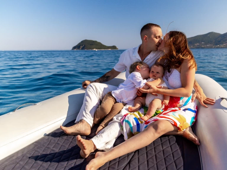 RIB rental in Zakynthos - Bsc BSC 61