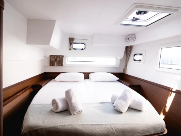 Catamaran rental in Mykonos (Island) - Lagoon Lagoon 42