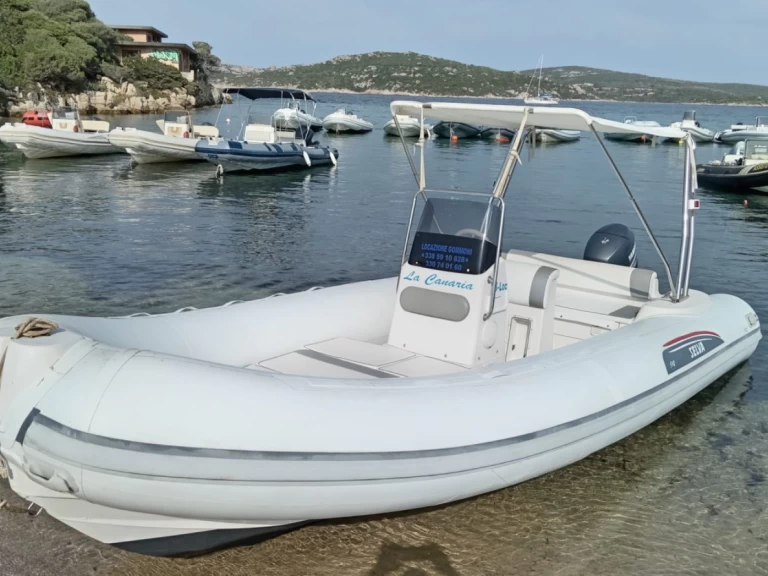 Rent a Predator 585 Comfort Palau
