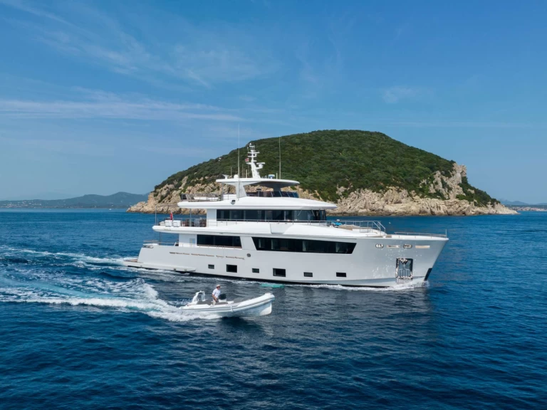 Luxury Yacht rental in Bahamas - Cantiere delle Marche SABAI
