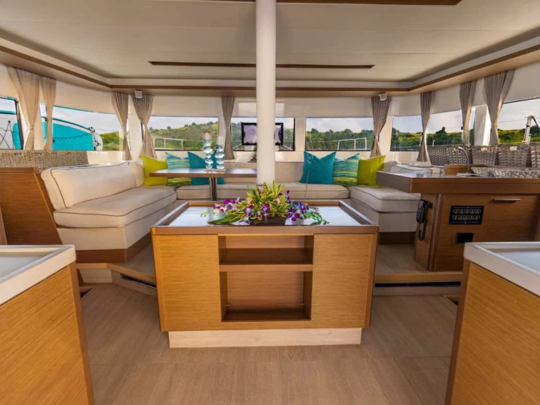 Luxury Yacht rental in British Virgin Islands (BVI) - Lagoon ESPERANZA II