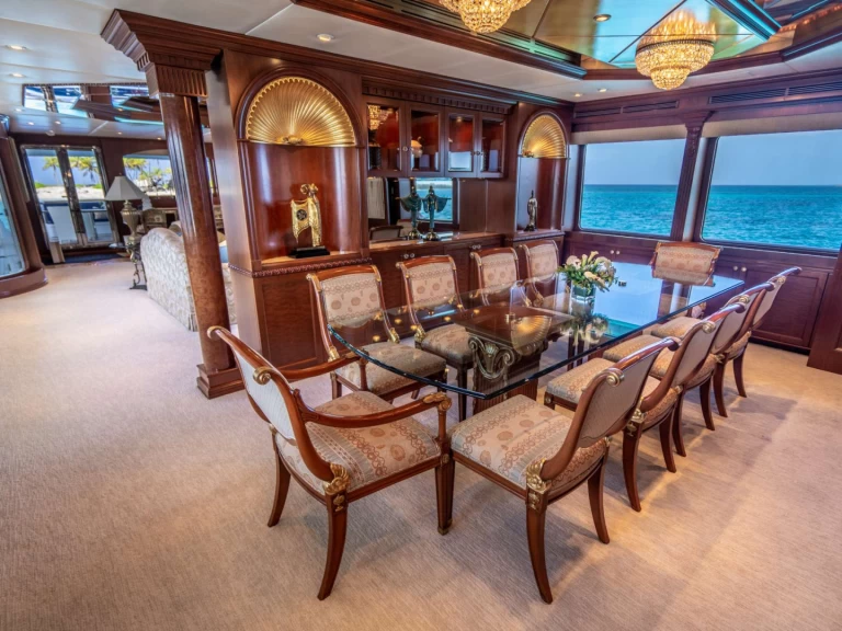 Luxury Yacht for rent Saint Martin at the best price