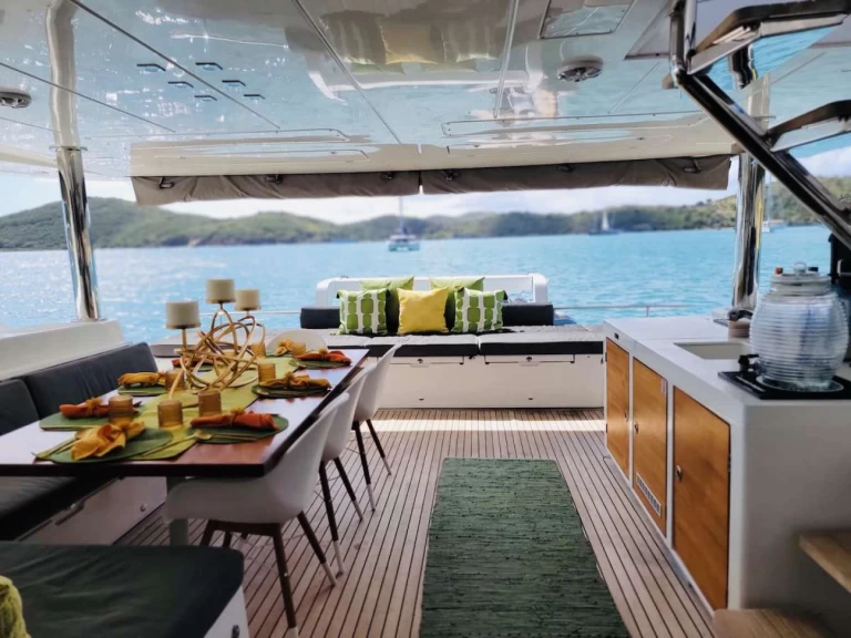 Boat rental Lagoon HUNTRESS in British Virgin Islands (BVI) on Samboat