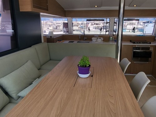 Yacht charter Procida cheap Bali Catsmart