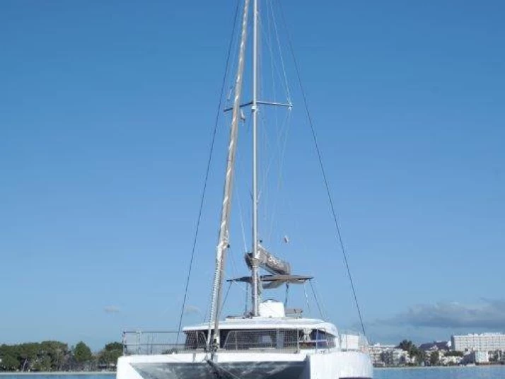 Bali Bali 4.5 charter bareboat or captained in  Le Marin
