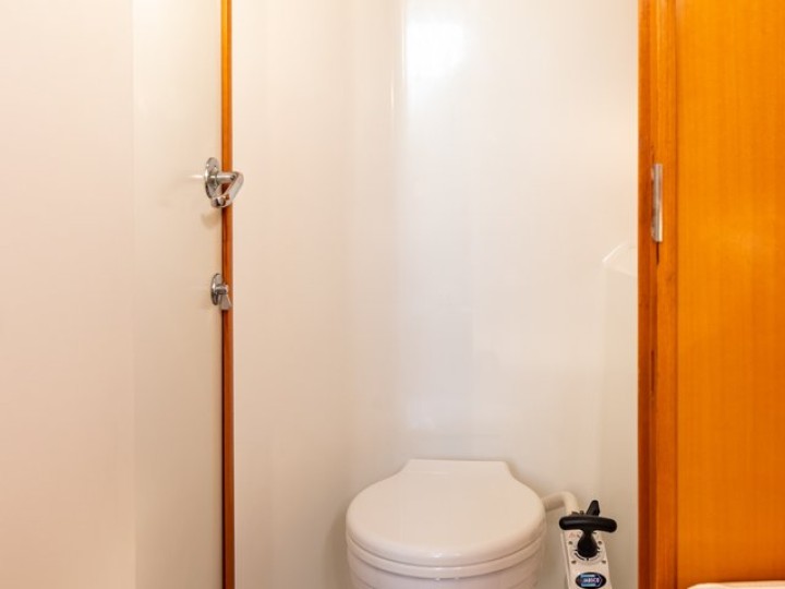 Yacht charter Punat cheap First 40.7