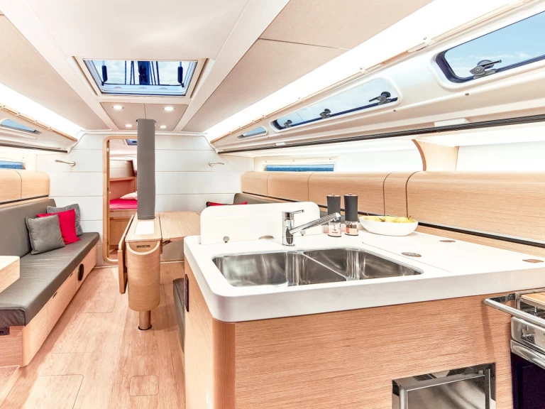 Yacht charter Punat cheap Dehler 38