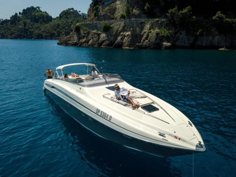 Boat rental cherokee Cherokee 51 in Portofino on Samboat