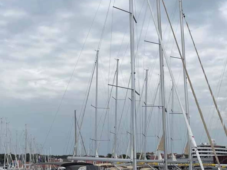 Sailboat for rent Split at the best price