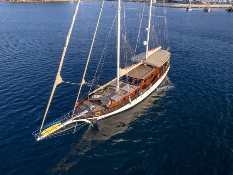 Sailboat rental in Bodrum - Custom Made Arabella