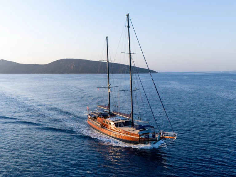 Sailboat rental with or without captain Custom Made Lávrio