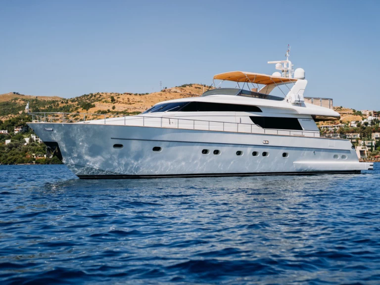 Luxury Yacht rental with or without captain San Lorenzo Bodrum