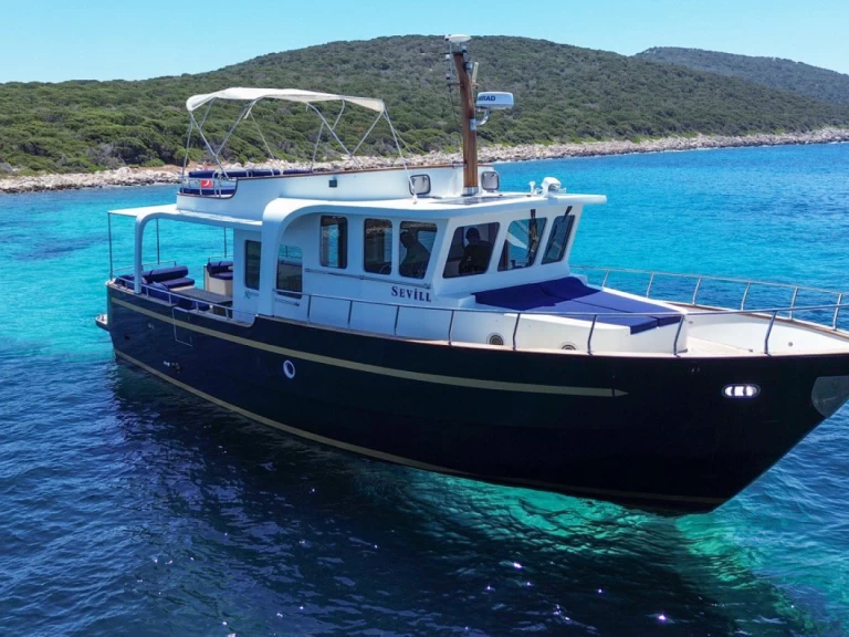 Luxury Yacht rental in Bodrum - Custom Made Sevill