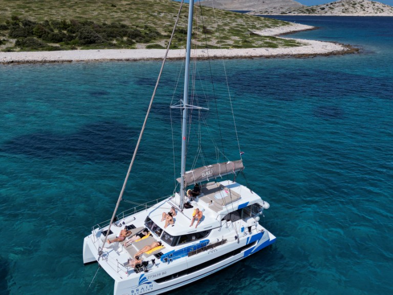 Bali Bali Catspace Voile charter bareboat or captained in  Seget Donji