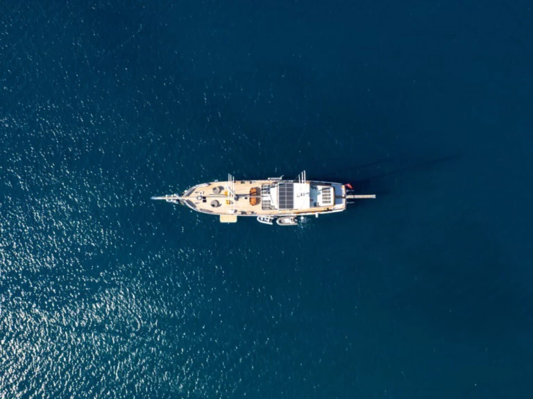 Bareboat Rental Sailboat Custom Made with a boat licence