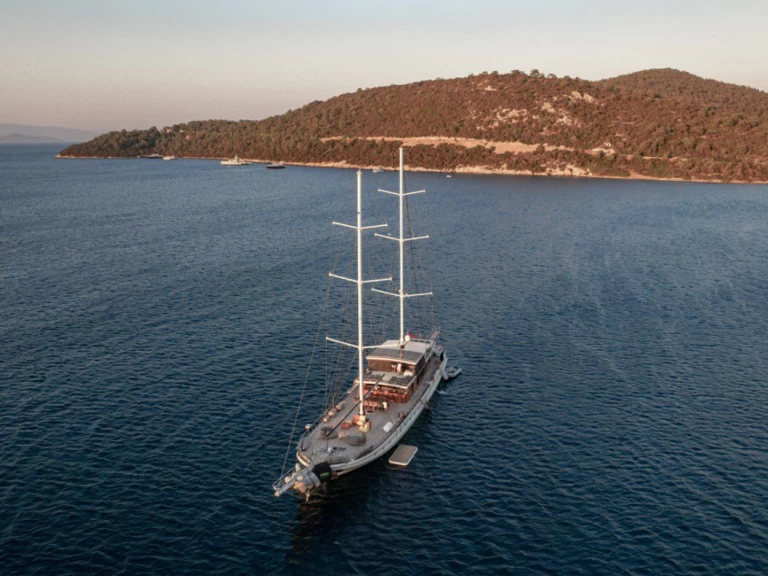 Sailboat for rent Bodrum at the best price