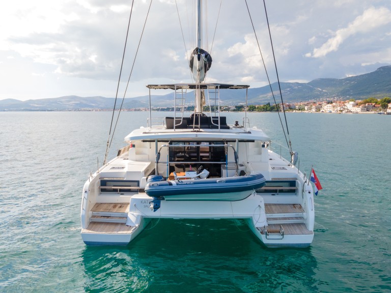 Catamaran rental with or without captain Lagoon Kaštela