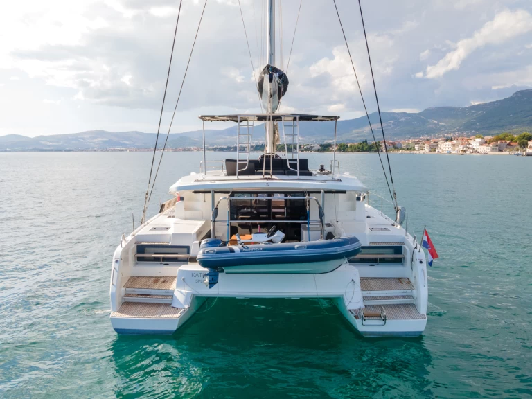 Catamaran rental with or without captain Lagoon Kaštela