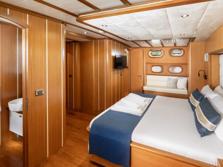 Sailboat rental with or without captain  Bodrum