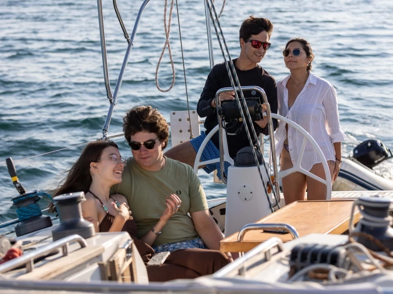 Rent a Bavaria 40s Lisbon