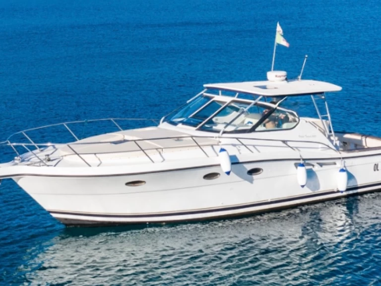 Motorboat for rent Piano di Sorrento at the best price