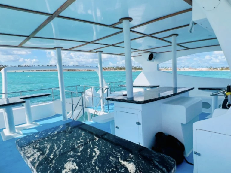 Catamaran for rent La Romana at the best price