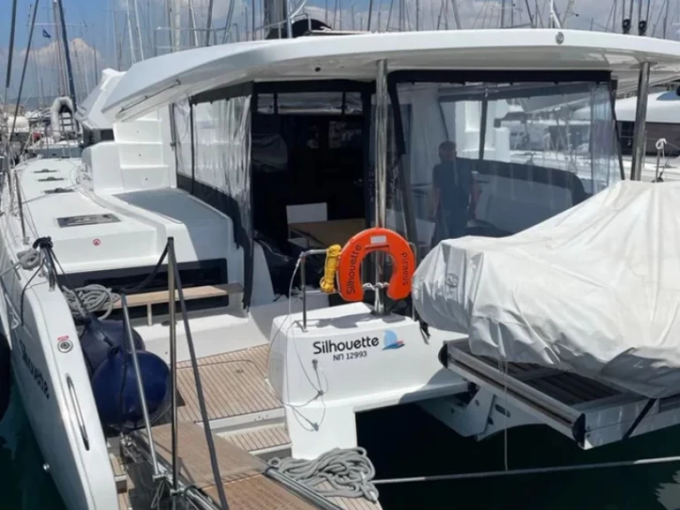 Catamaran rental in Alimos - Lagoon Lagoon 50