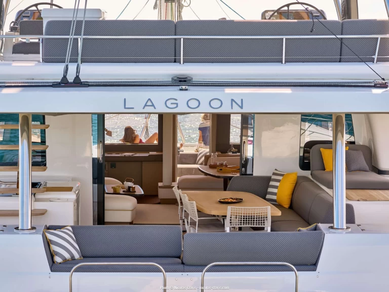 Luxury Yacht rental in Barcelona - Lagoon Lagoon Sixty5 2025
