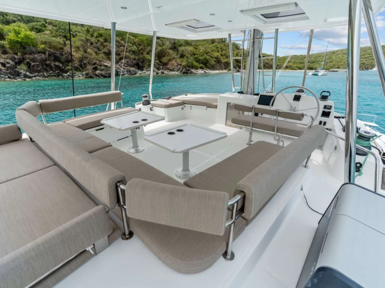 Luxury Yacht rental in British Virgin Islands (BVI) - Bali DANTE
