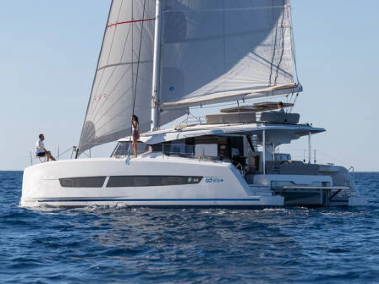 Rent a Fountaine Pajot Fountaine Pajot New 44 Paros (Island)