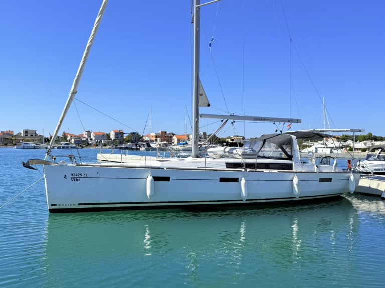Sailboat rental with or without captain Bénéteau Sukošan