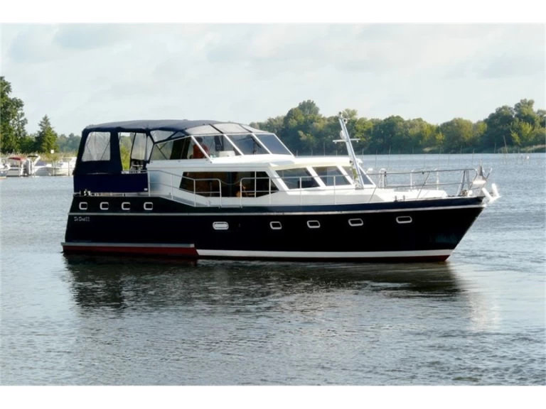 Boat rental De Drait Renal 50 in Drachten on Samboat