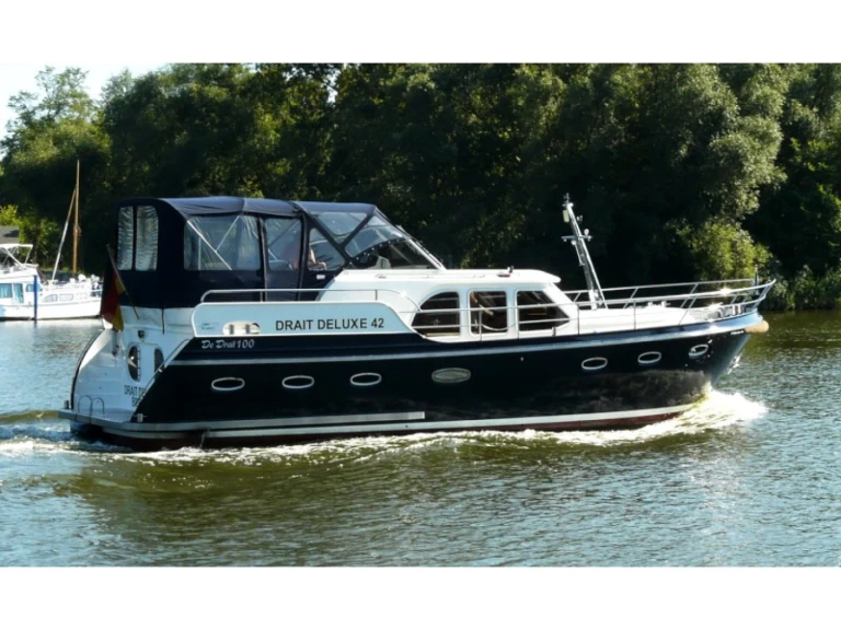 Motorboat for rent Drachten at the best price