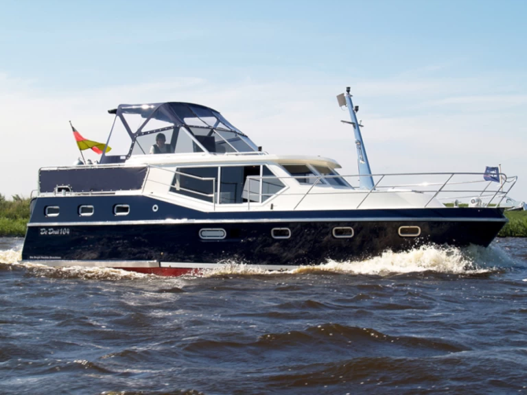 Boat rental De Drait Renal 36 in Drachten on Samboat