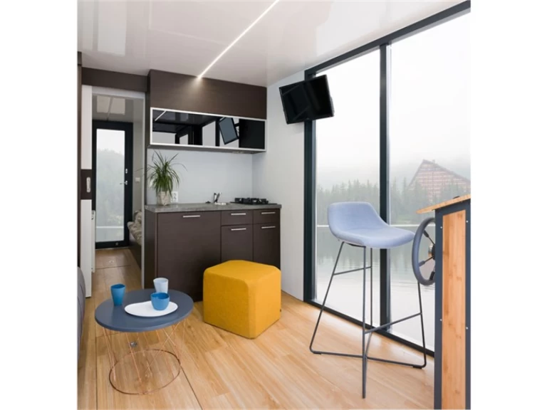 Bareboat Rental Houseboat Campi with a boat licence