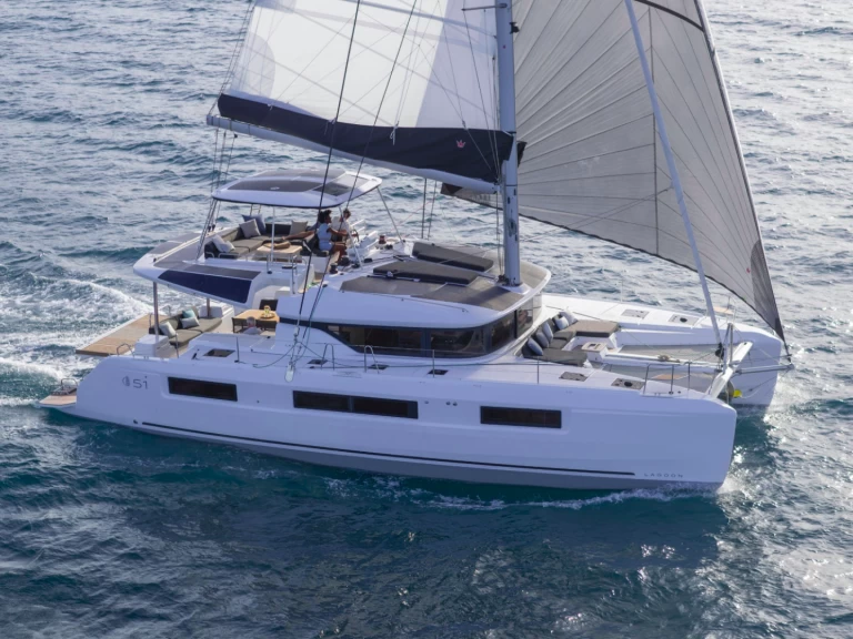 Yacht charter Alimos cheap Lagoon 51