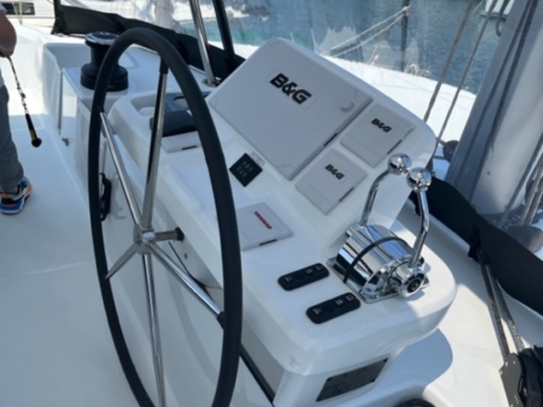 Catamaran rental with or without captain Lagoon Alimos