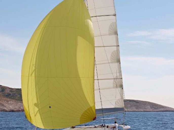 Catamaran for rent Pomer at the best price
