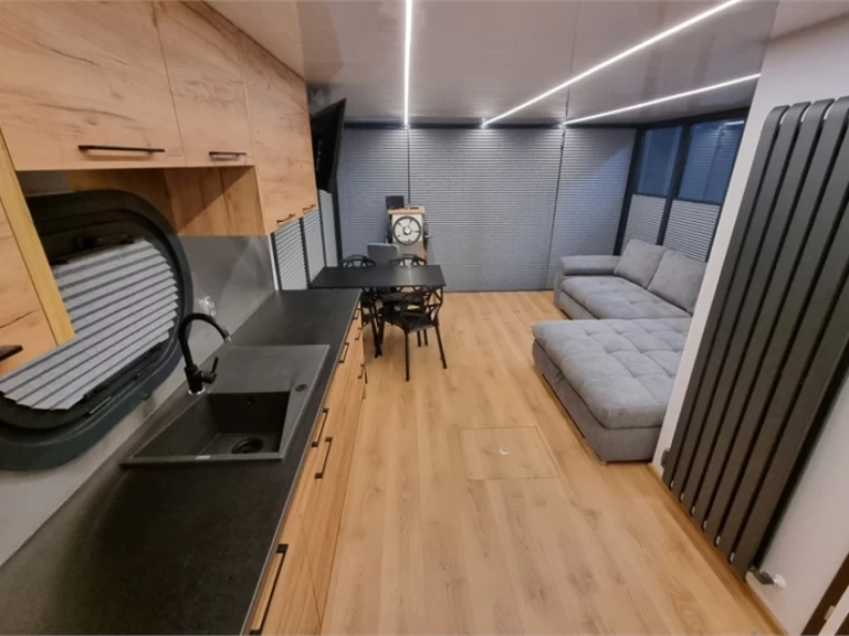 Rent a Campi Campi 400 Drachten