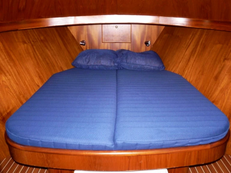 Motorboat for rent Drachten at the best price