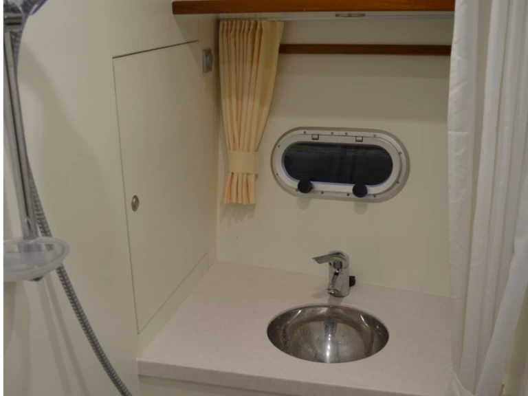 Rent a De Drait Advantage 38 (4) Drachten