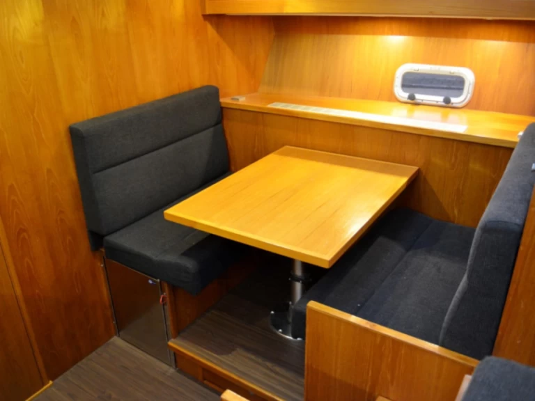 Motorboat for rent Drachten at the best price