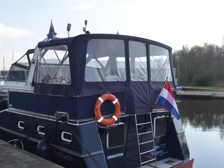 De Drait Renal 45 charter bareboat or captained in  Drachten