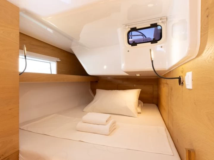 Bareboat Rental Sailboat Elan with a boat licence