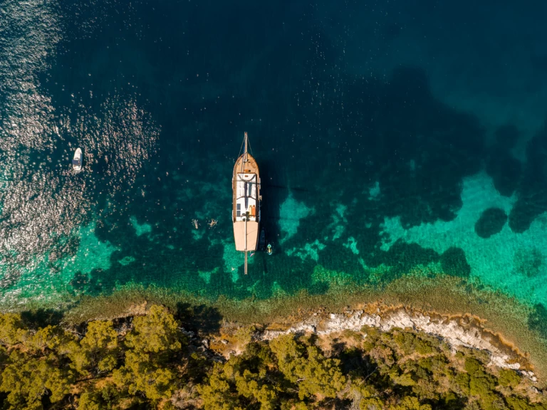 Bareboat Rental Sailboat  with a boat licence