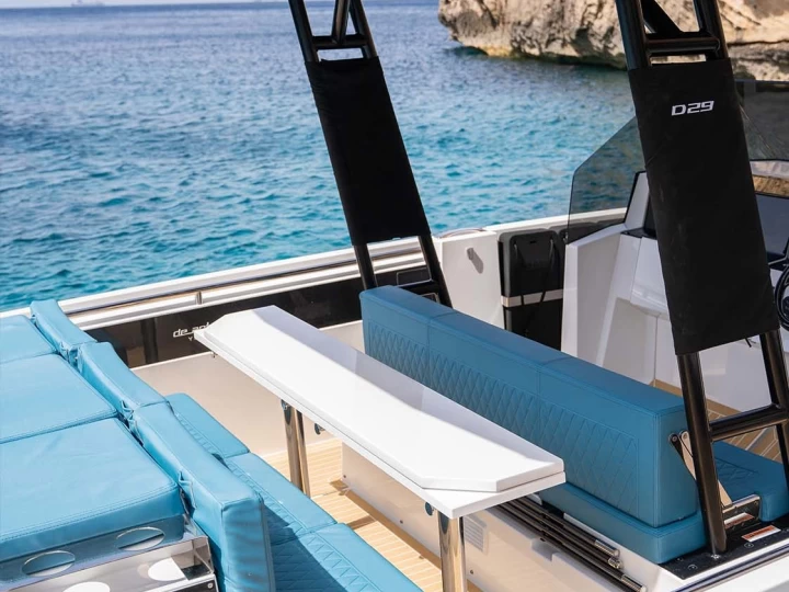 Bareboat Rental Motorboat De Antonio with a boat licence