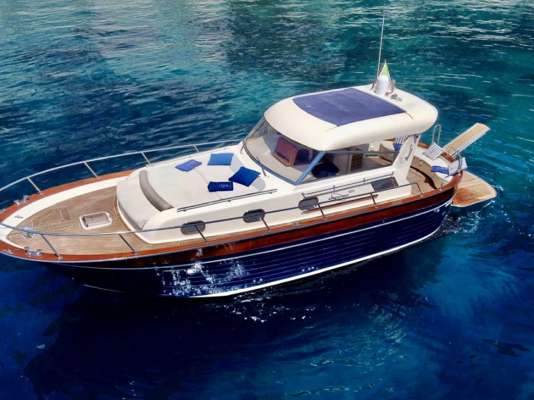 Yacht charter Sorrento cheap Gozzo 38