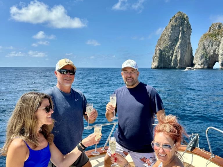 Rent a Apreamare Gozzo 38 Sorrento