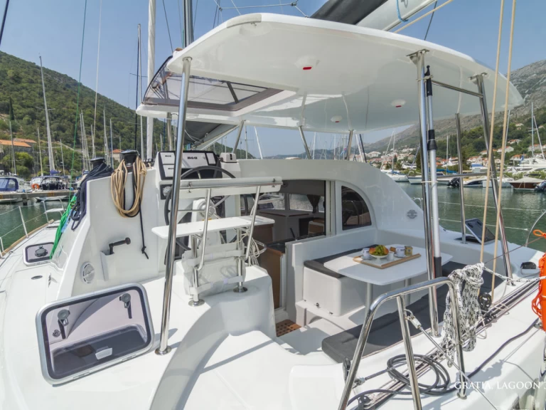 Bareboat Rental Catamaran Lagoon with a boat licence